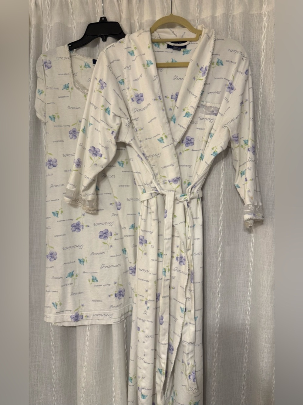 Charter Club botanical print nightgown, robe set. Sz.M